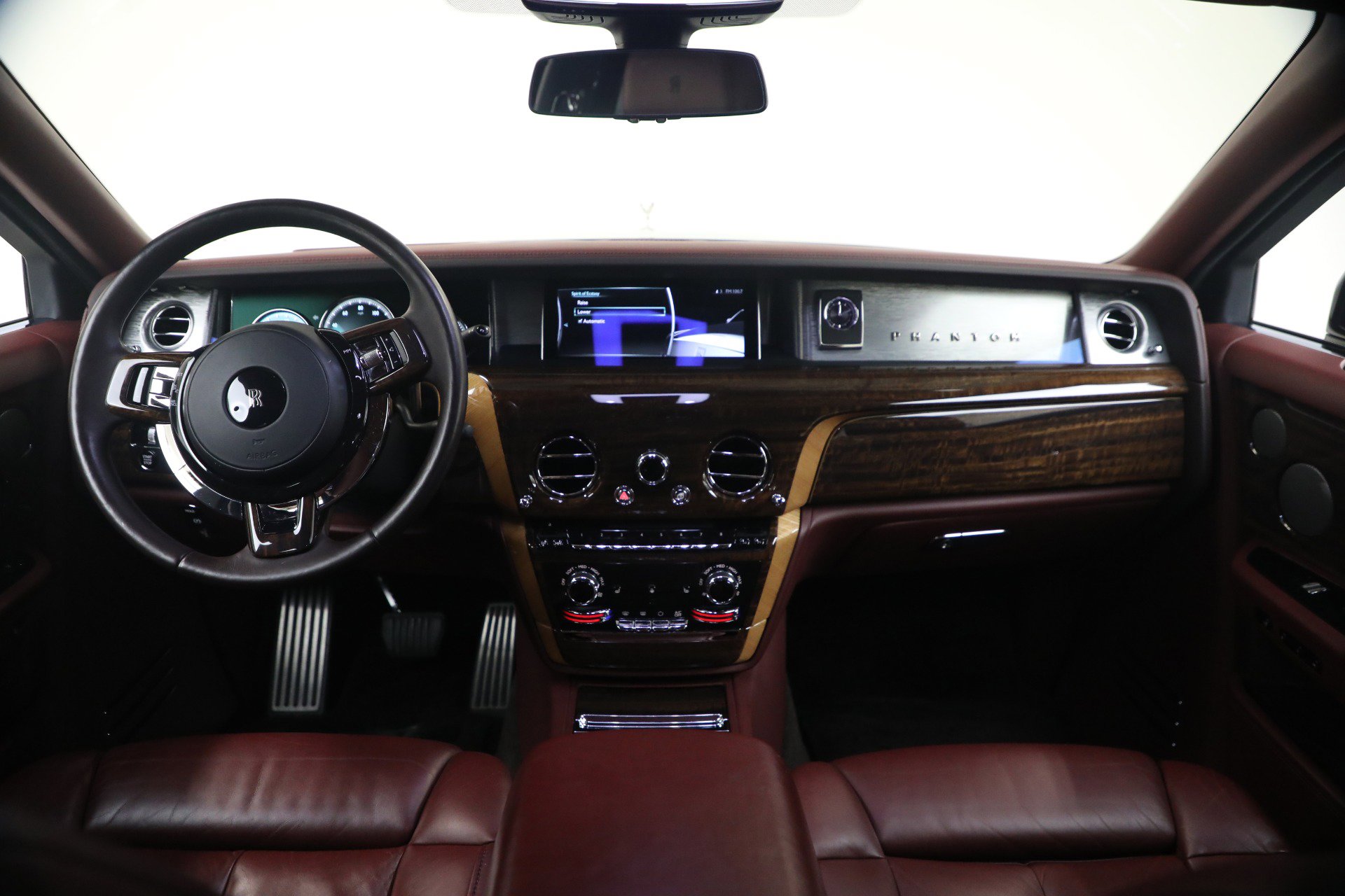 Certified 2018 Rolls-Royce Phantom Extended Wheelbase image 29