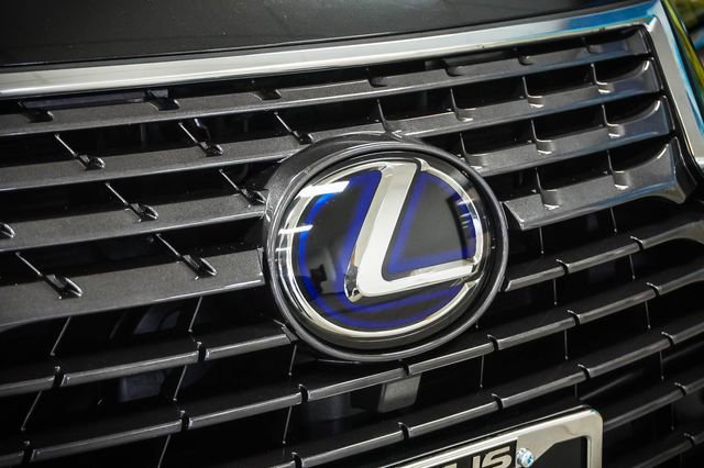 Used 2020 Lexus NX 300h AWD w/ Premium Package image 27
