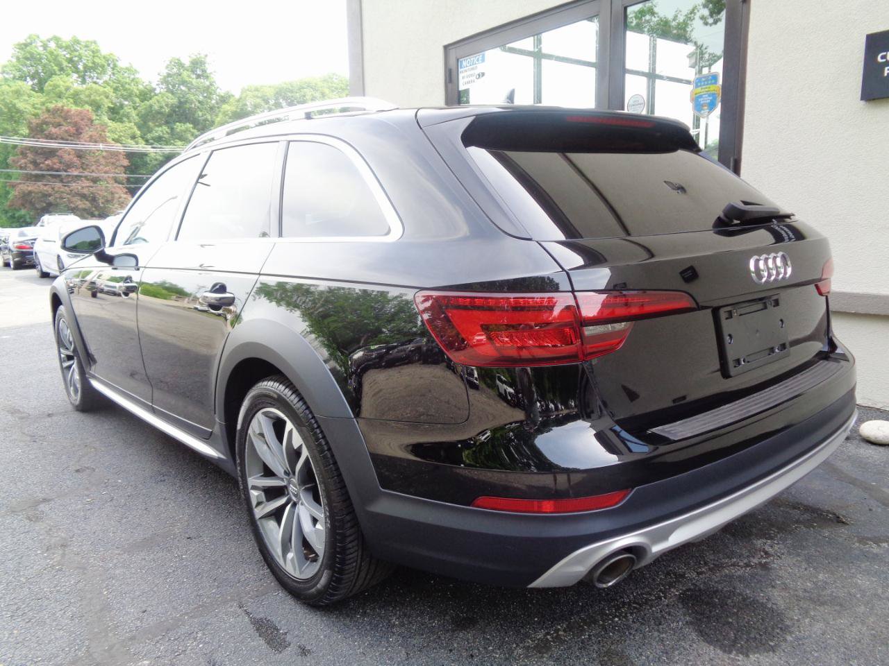Used 2018 Audi A4 2.0T allroad Premium w/ Convenience Package AWD/4WD image 7