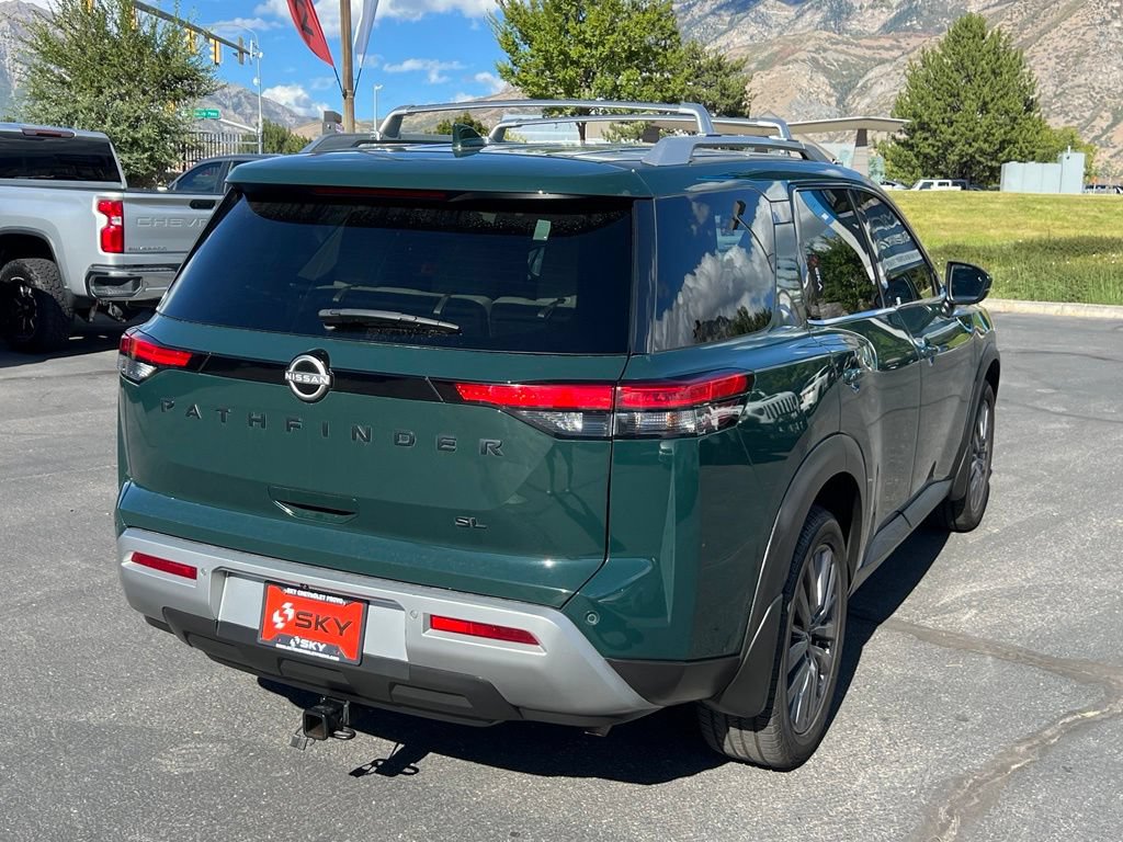 Used 2023 Nissan Pathfinder SL w/ SL Premium Package FWD image 9