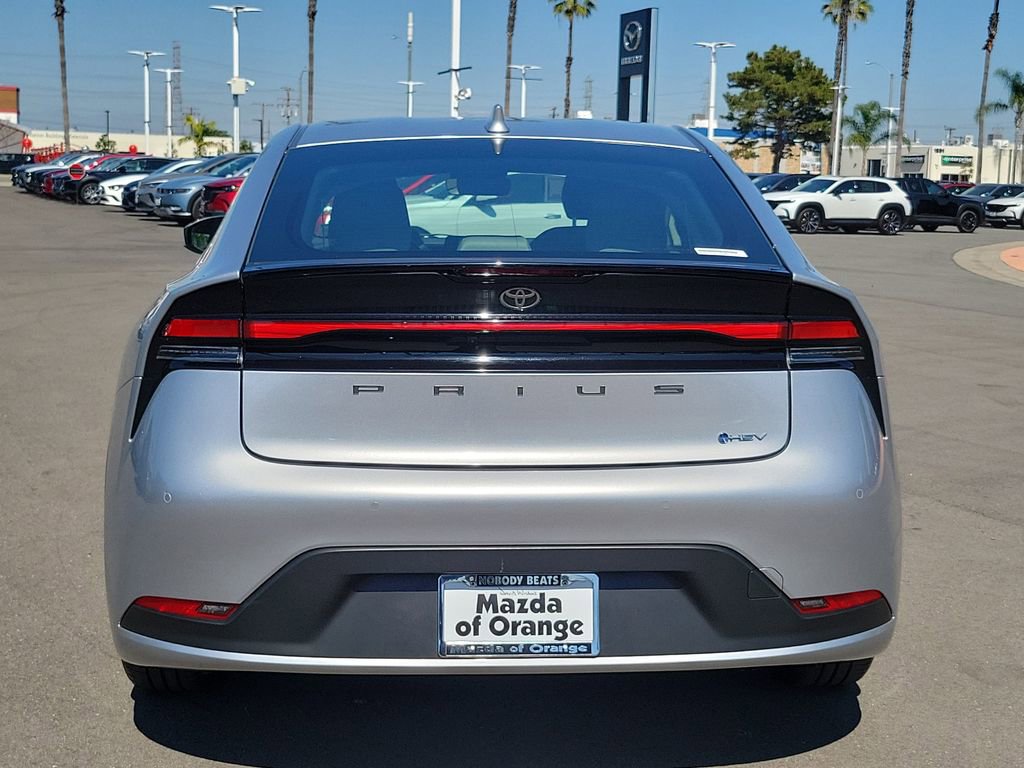 Used 2023 Toyota Prius LE image 21