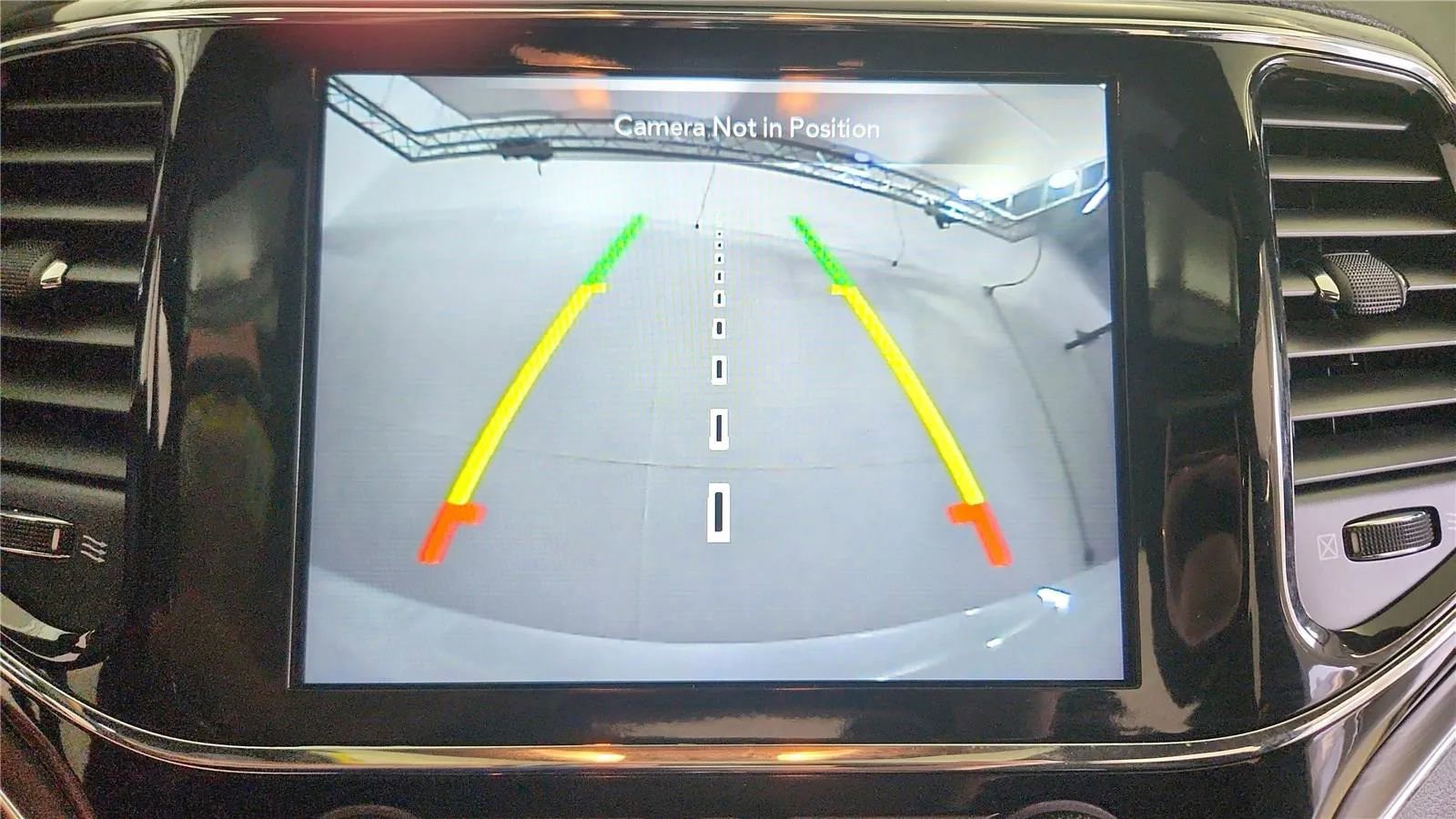 Used 2022 Jeep Grand Cherokee Limited w/ Trailer Tow Group IV image 30