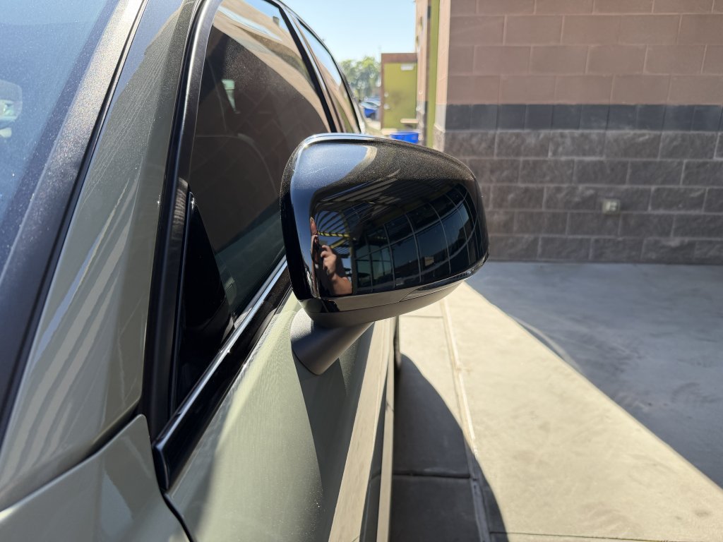 Used 2023 Volvo C40 P8 Recharge Plus AWD/4WD image 12