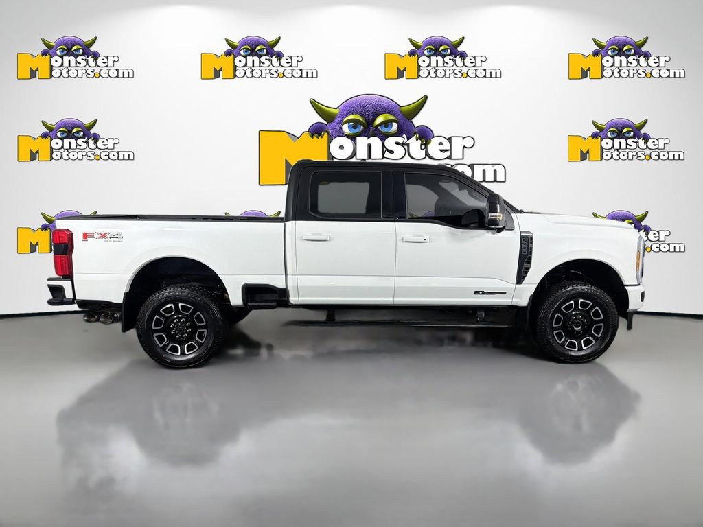 Used 2025 Ford F250 Platinum AWD/4WD image 4