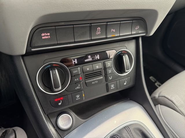 Used 2018 Audi Q3 2.0T Premium w/ Convenience Package image 36