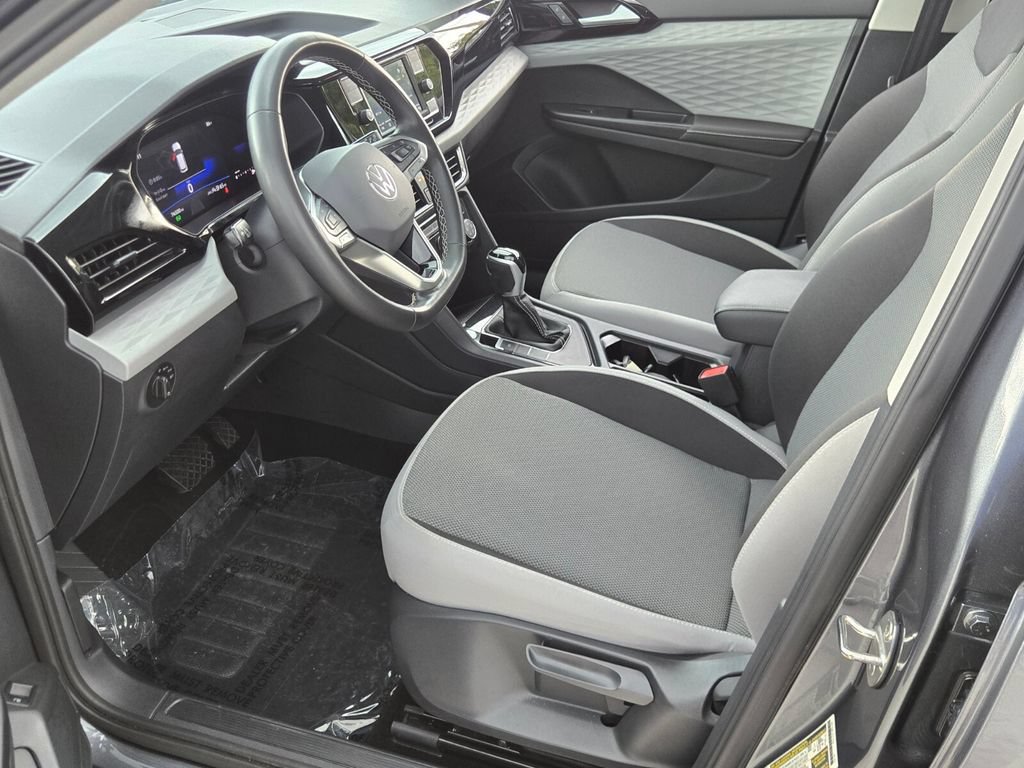 Certified 2024 Volkswagen Taos S FWD image 11