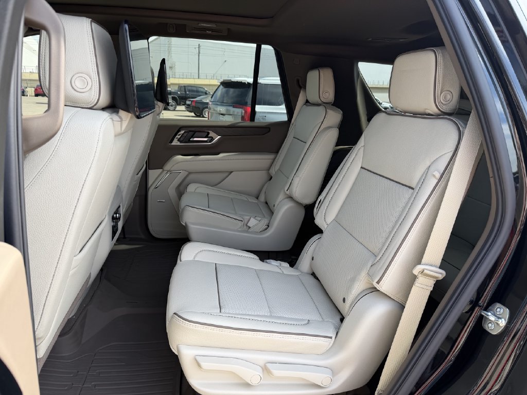 New 2027 GMC Yukon Denali w/ Denali Reserve Package AWD/4WD image 25