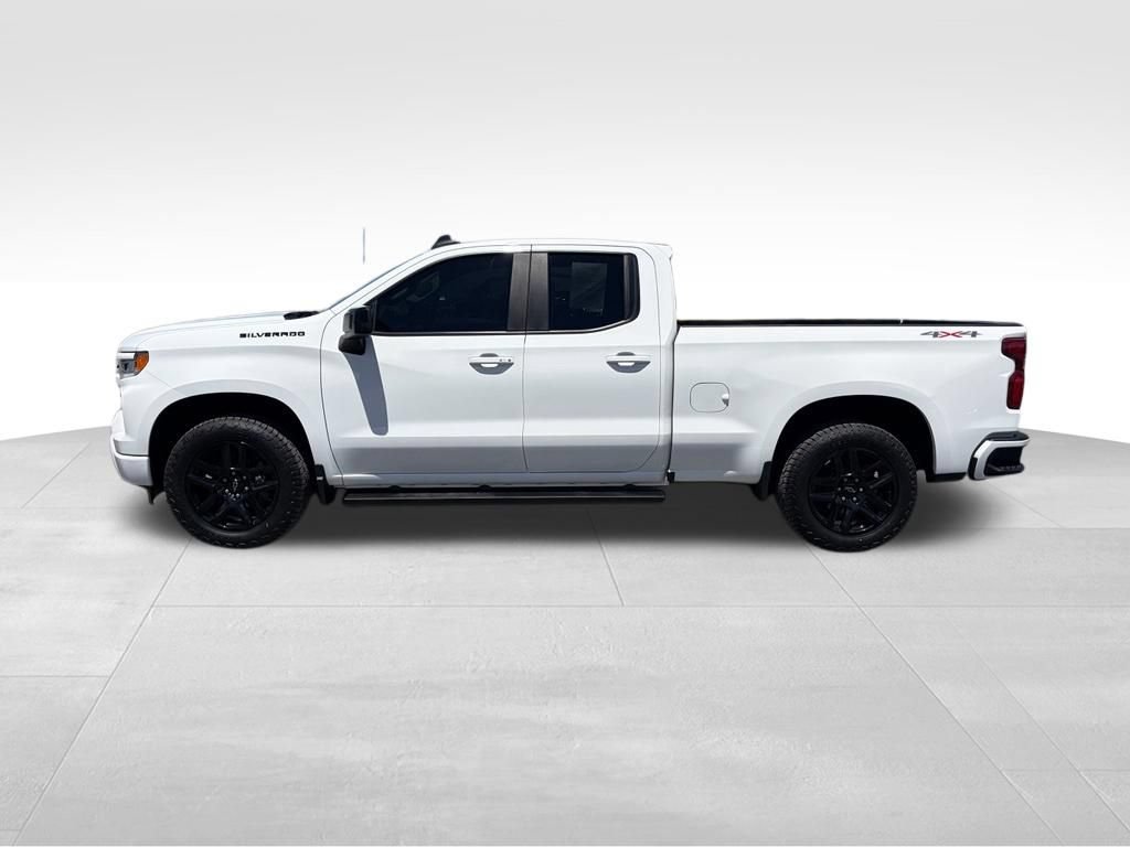 Used 2023 Chevrolet Silverado 1500 RST AWD/4WD image 13