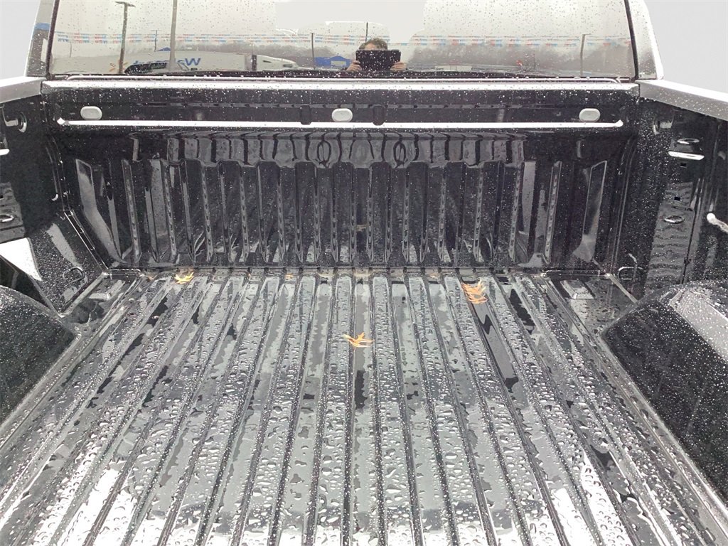 New 2026 Chevrolet Silverado 1500 LT image 32