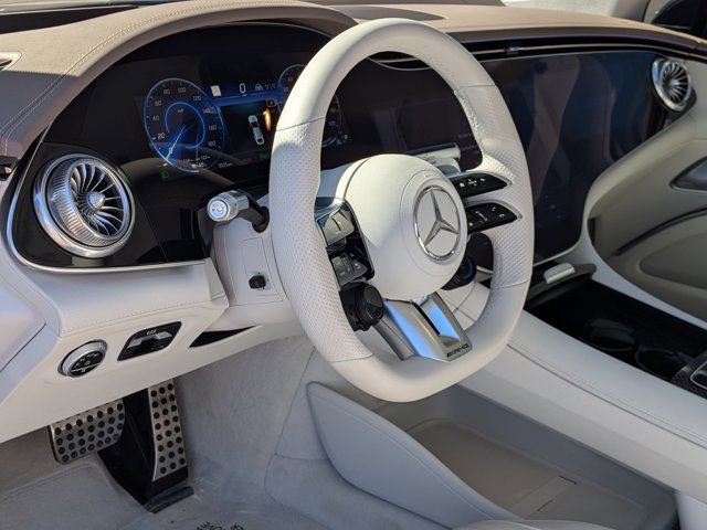 Used 2022 Mercedes-Benz EQS AMG AMG EQS image 10