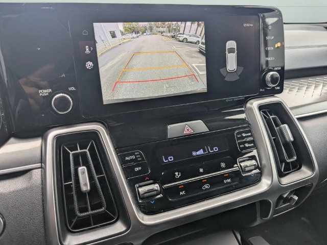 Used 2023 Kia Sorento S w/ Panoramic Sunroof Package FWD image 23