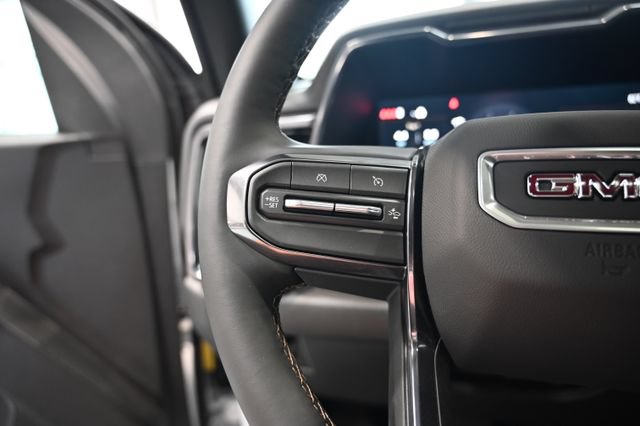New 2026 GMC Canyon AT4 w/ Technology Plus Package AWD/4WD image 26