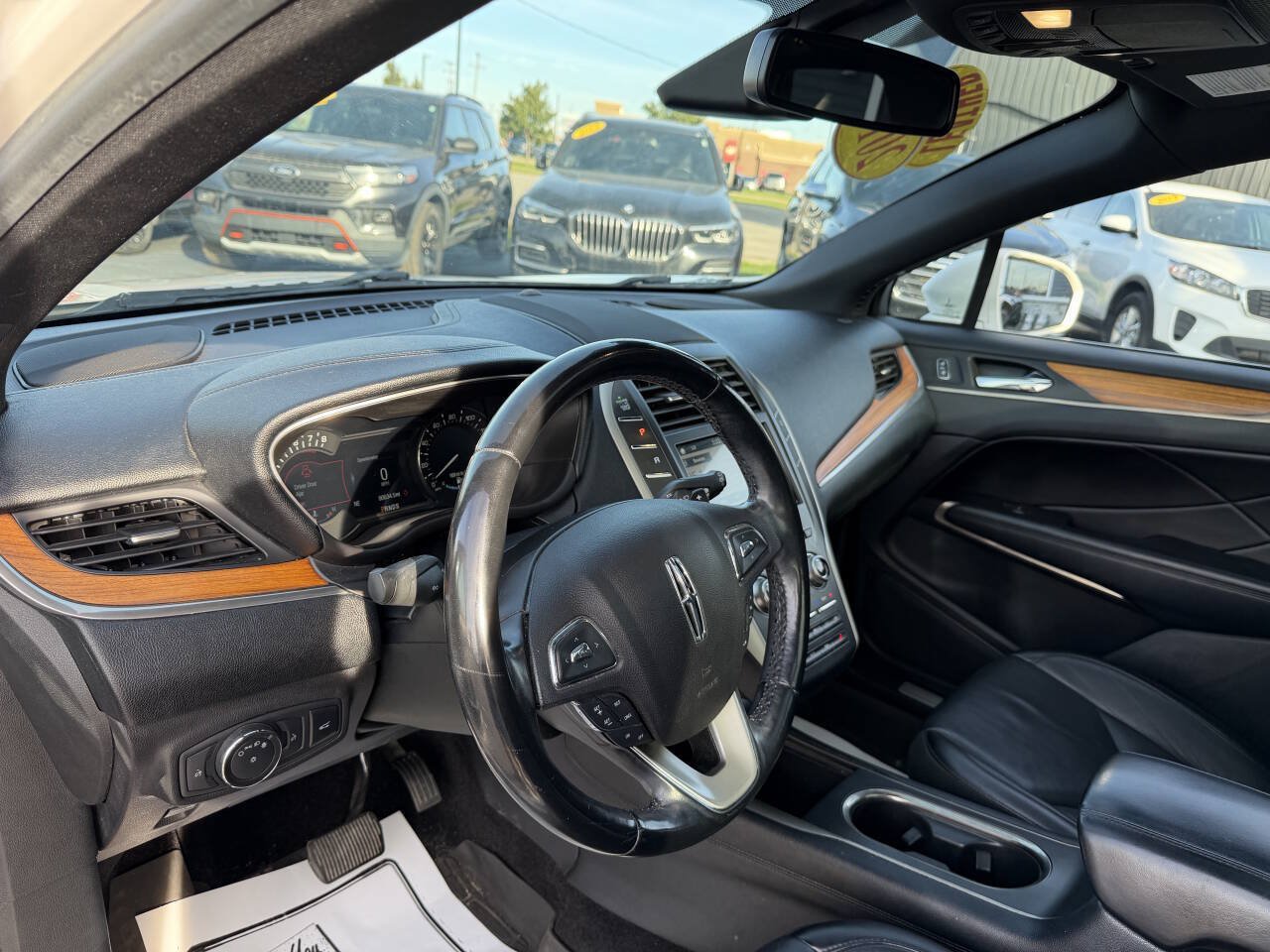 Used 2018 Lincoln MKC Select w/ Select Plus Package AWD/4WD image 11
