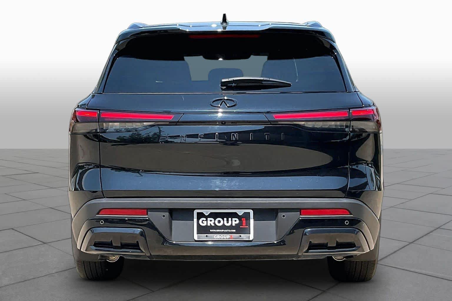 Used 2025 INFINITI QX60 Luxe w/ Black Edition AWD/4WD image 5