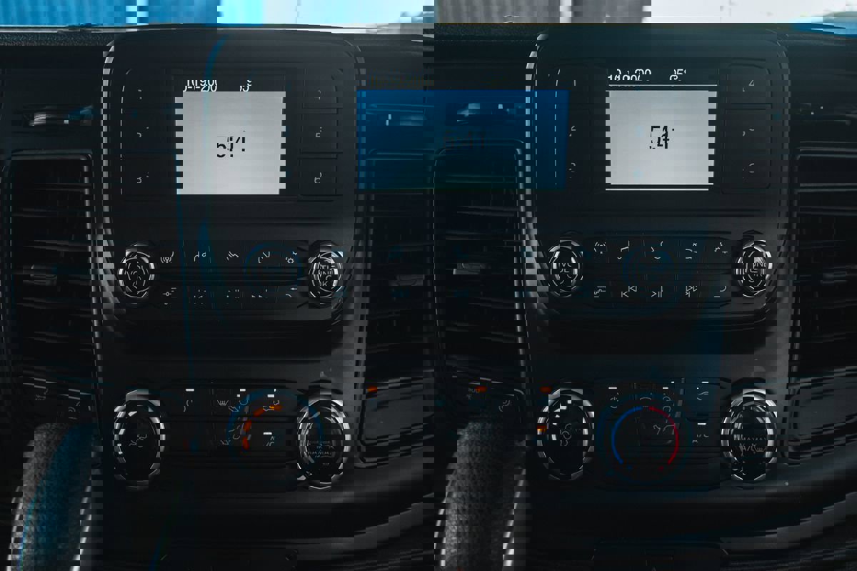 Used 2022 Ford Transit 250 148 High Roof Extended w/ Load Area Protection Package image 19