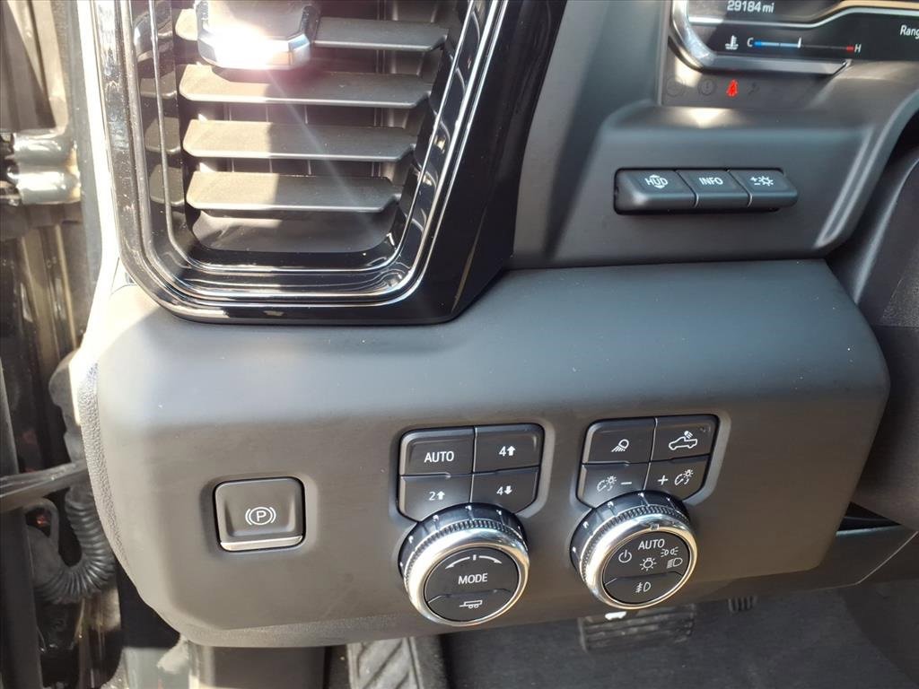 Used 2024 GMC Sierra 1500 AT4 w/ Technology Package image 23