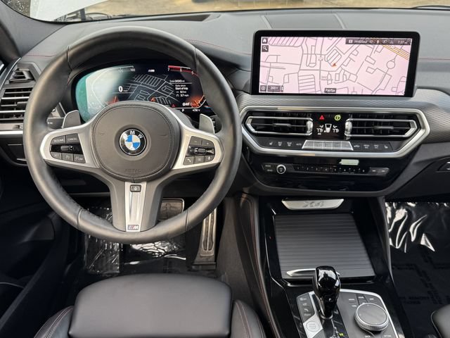Used 2025 BMW X4 xDrive30i w/ Premium Package AWD/4WD image 12