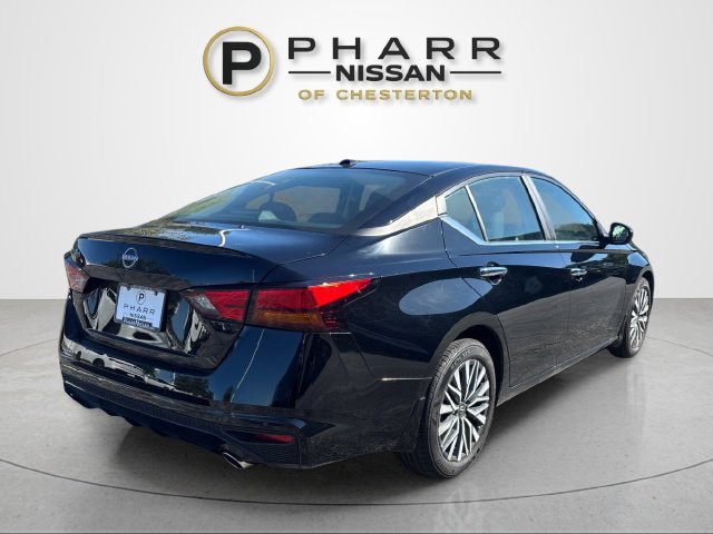 Used 2025 Nissan Altima 2.5 SV w/ SV Premium Package FWD image 7