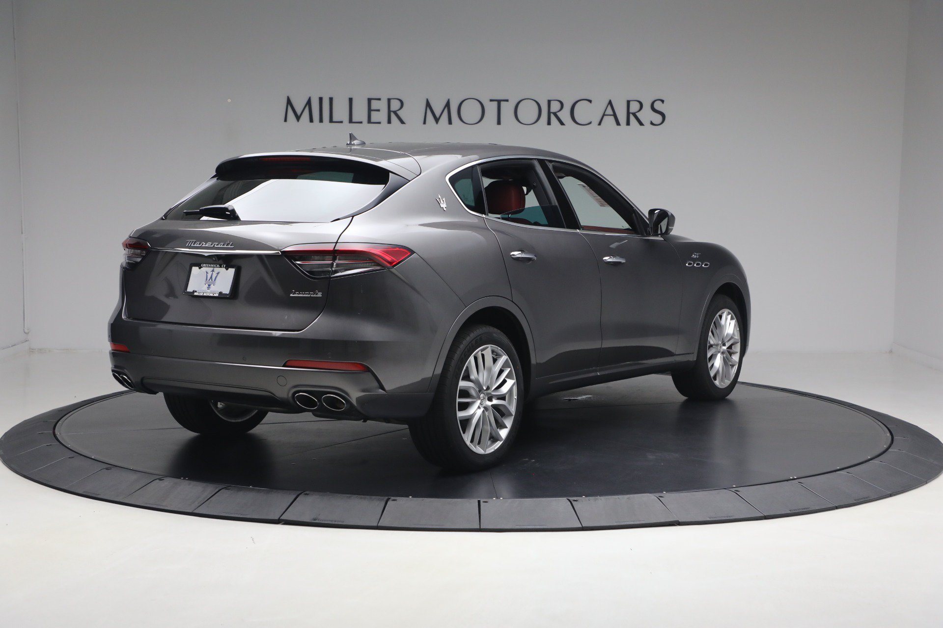 Certified 2022 Maserati Levante GT AWD/4WD image 6