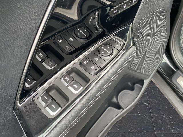 Certified 2019 Kia Niro Touring image 34