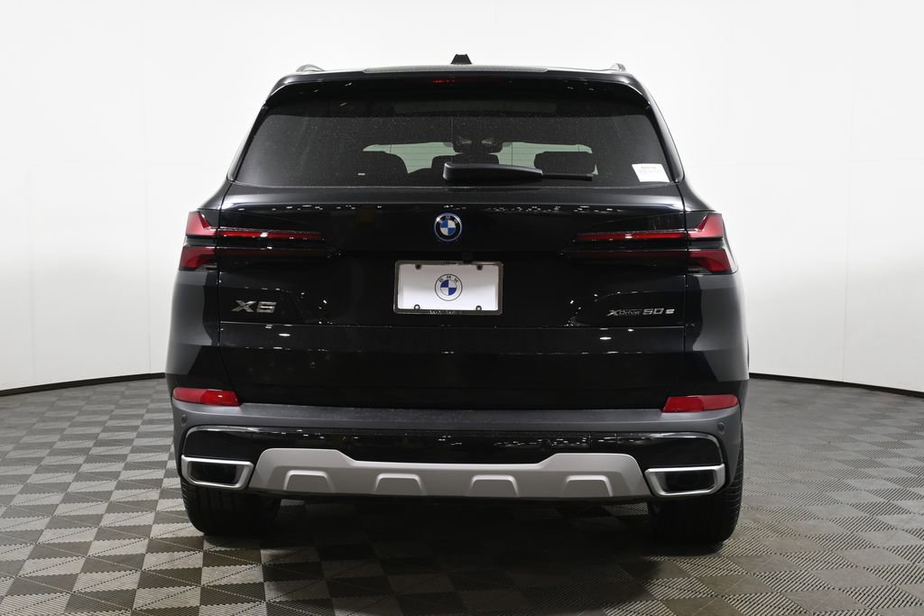 New 2026 BMW X5 xDrive50e AWD/4WD image 6