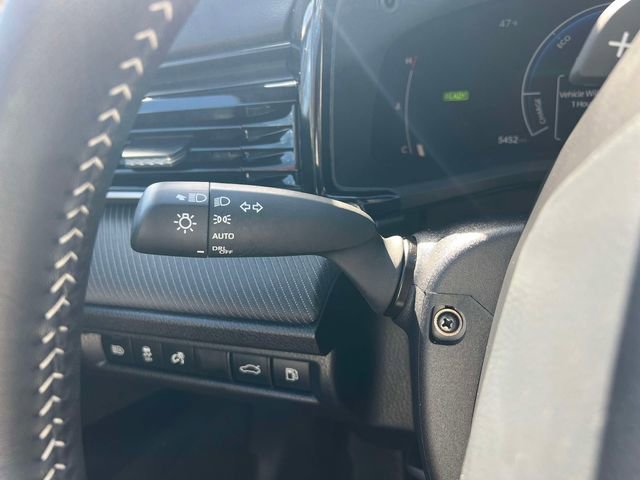 Used 2026 Toyota Camry SE w/ Convenience Package image 28