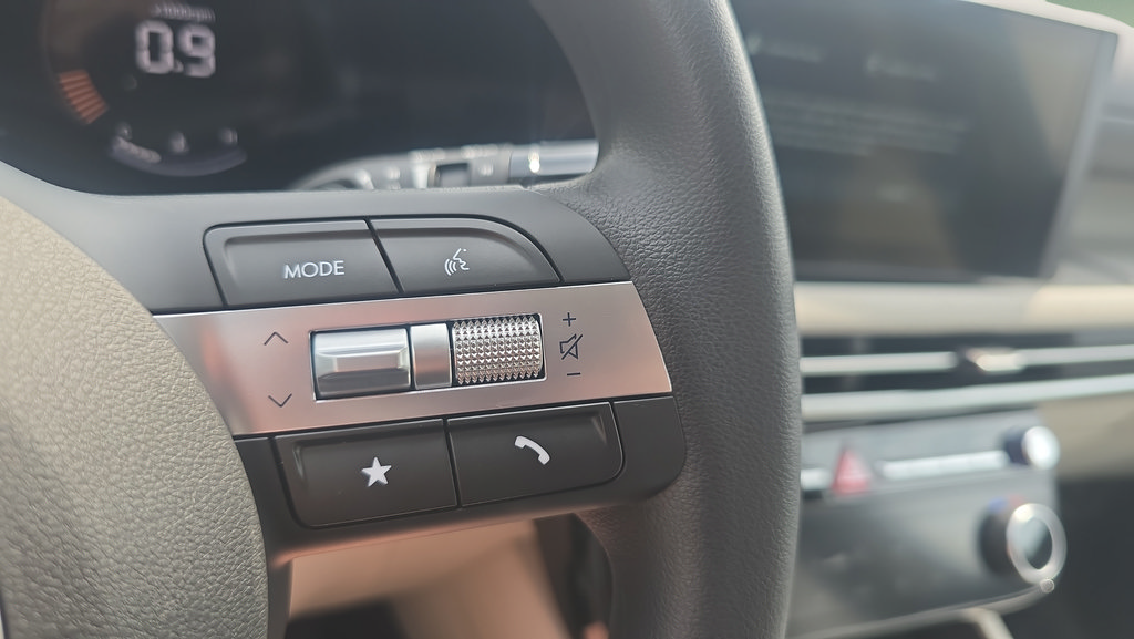 New 2026 Hyundai Tucson SEL AWD/4WD image 24