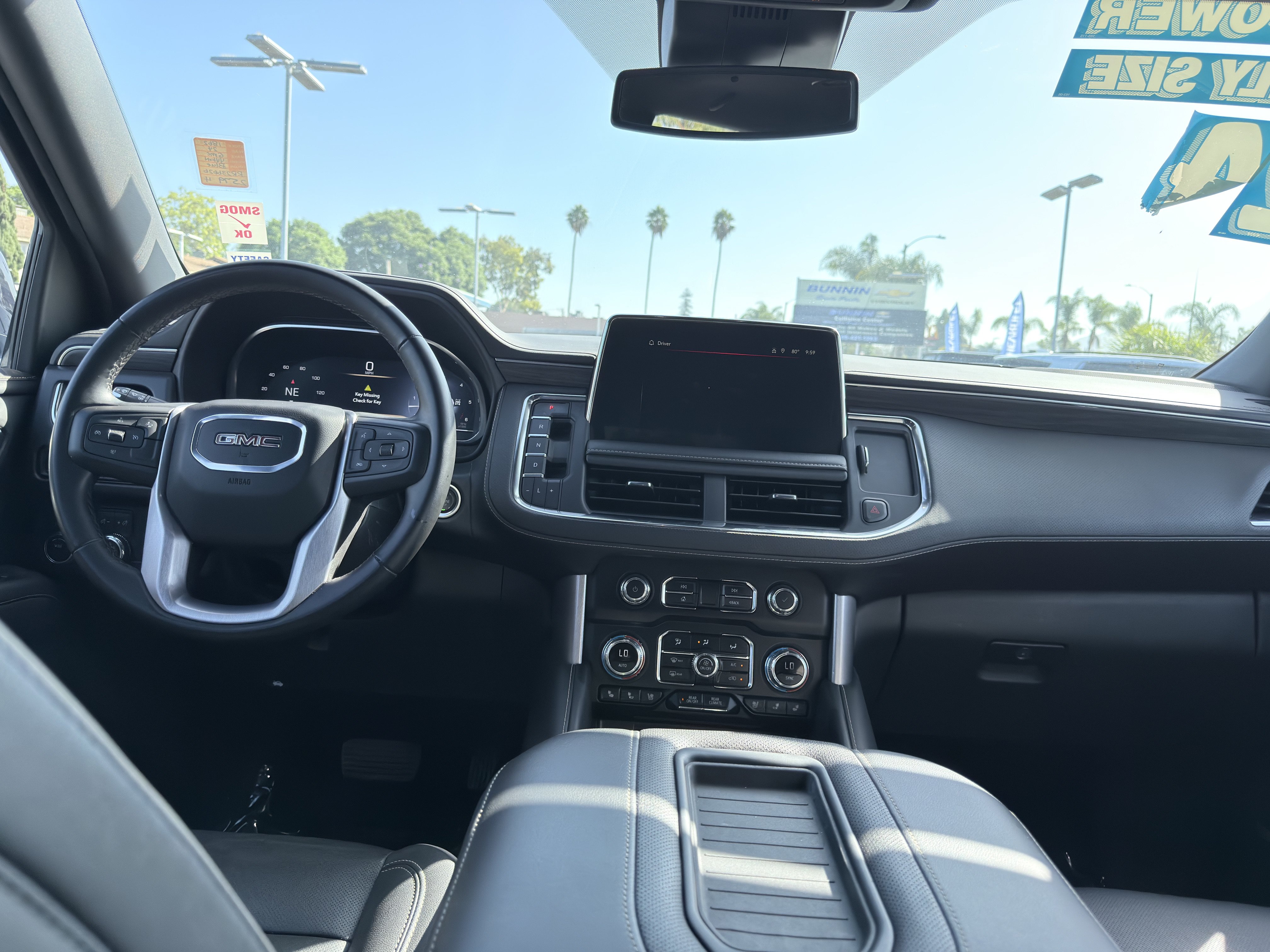 Used 2024 GMC Yukon SLT AWD/4WD image 22