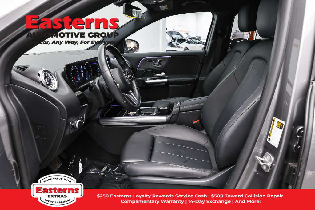 Used 2023 Mercedes-Benz GLA 250 w/ Premium Package image 16
