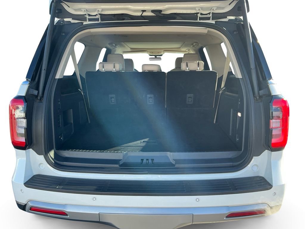 Used 2024 Ford Expedition Max Limited image 24