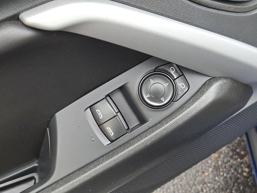 Certified 2023 Chevrolet Camaro LT RWD image 19