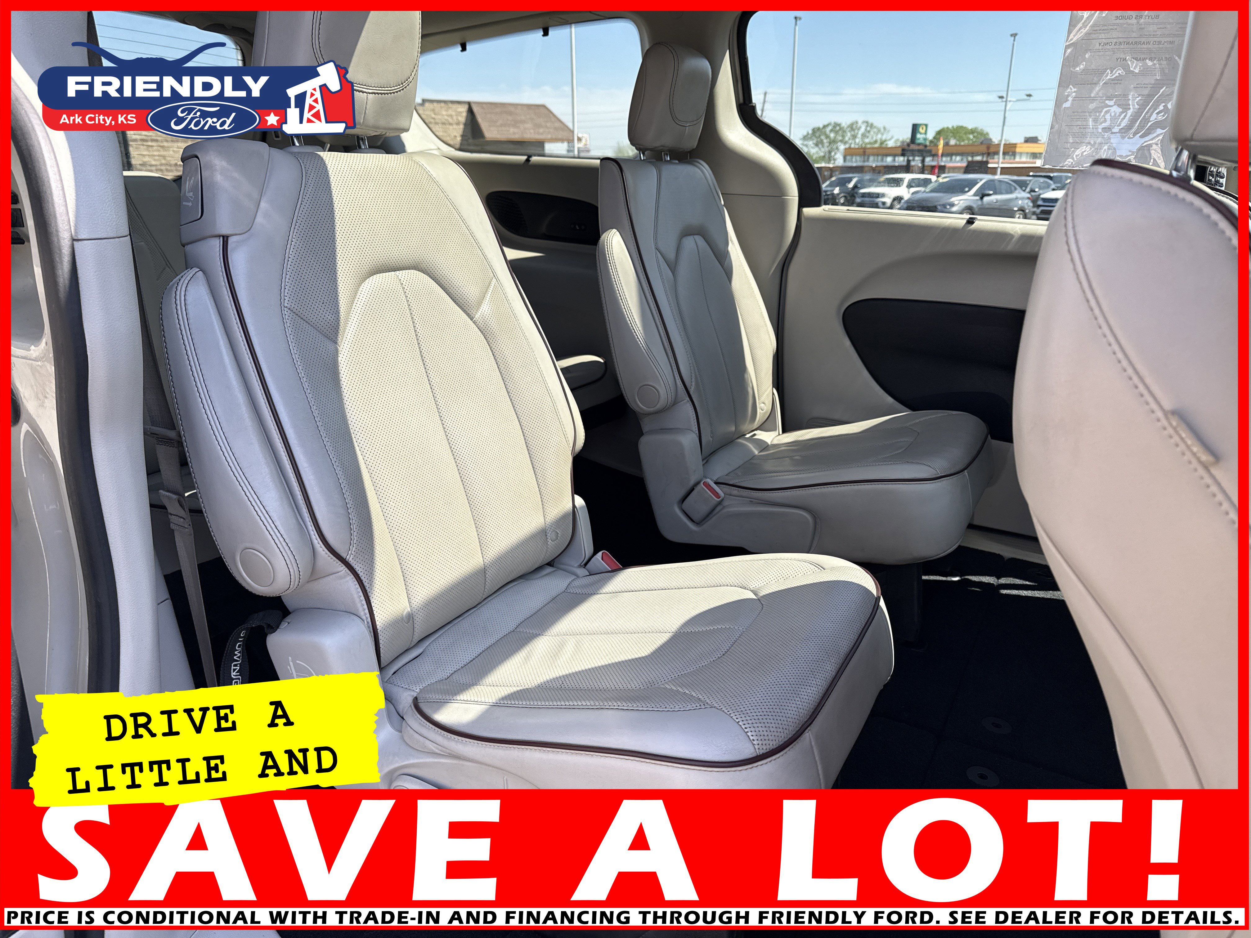 Used 2020 Chrysler Pacifica Limited image 19