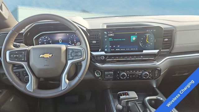 Used 2023 Chevrolet Silverado 1500 LTZ w/ LTZ Premium Package image 10