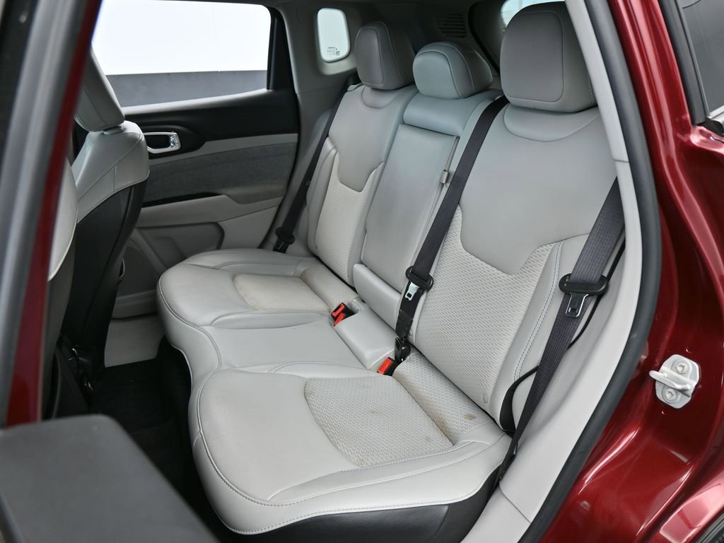 Used 2022 Jeep Compass Latitude w/ Sun and Sound Group image 35