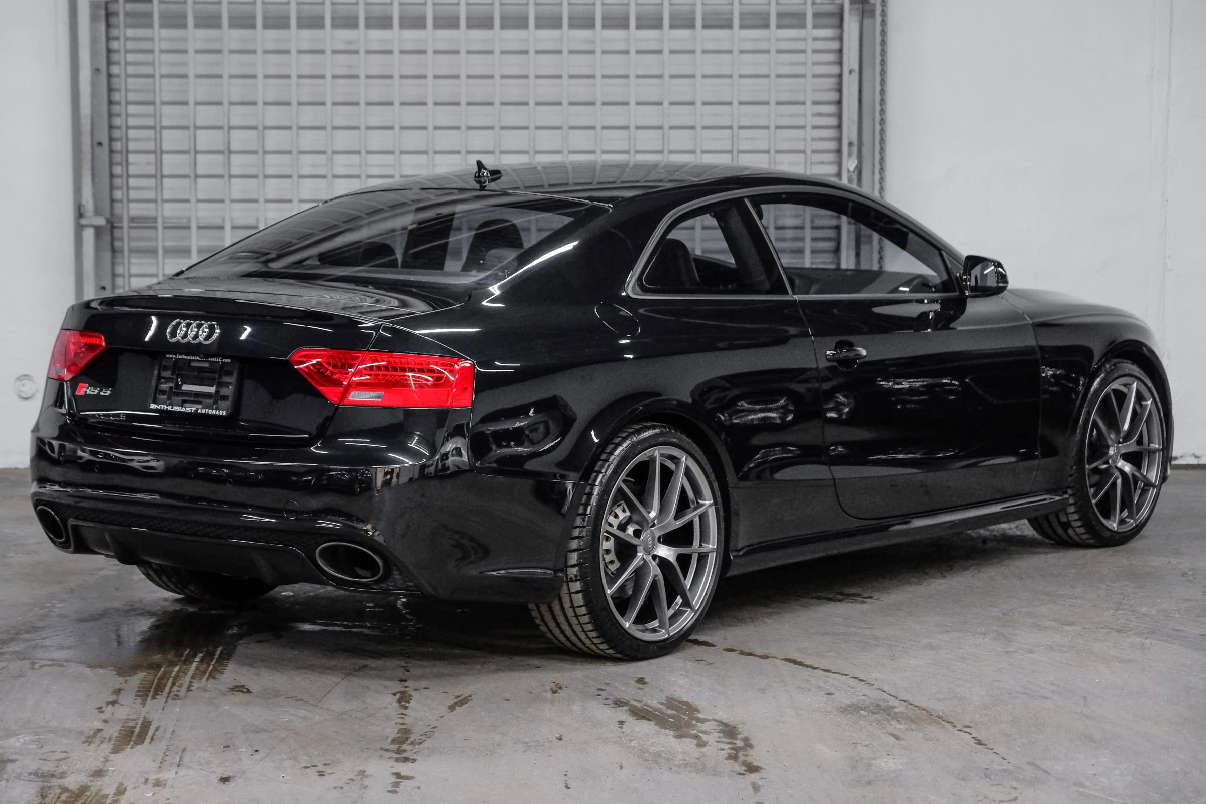 Used 2013 Audi RS 5 Coupe w/ Audi MMI Navigation Plus Pkg AWD/4WD image 9