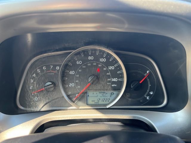 Used 2015 Toyota RAV4 LE image 24