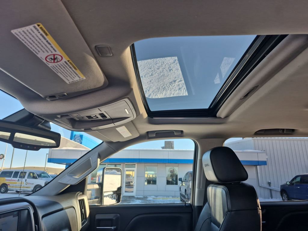 Used 2018 GMC Sierra 3500 Denali w/ Duramax Plus Package image 21