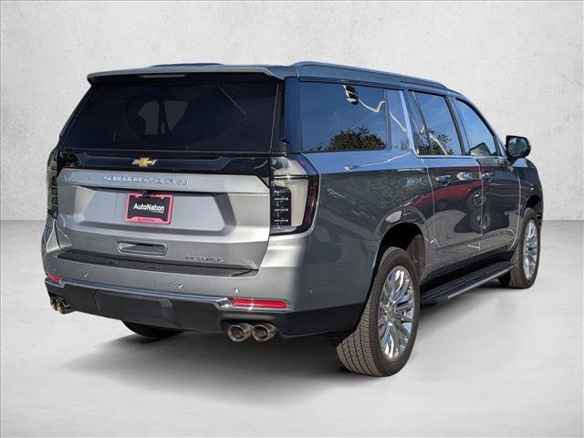New 2025 Chevrolet Suburban Premier image 4