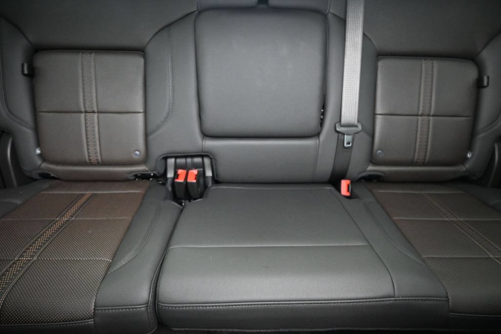 New 2026 Chevrolet Silverado 1500 High Country w/ High Country Premium Package AWD/4WD image 30