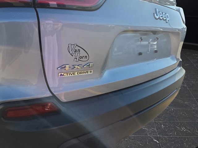 Used 2019 Jeep Cherokee Latitude Plus w/ Cold Weather Group image 36