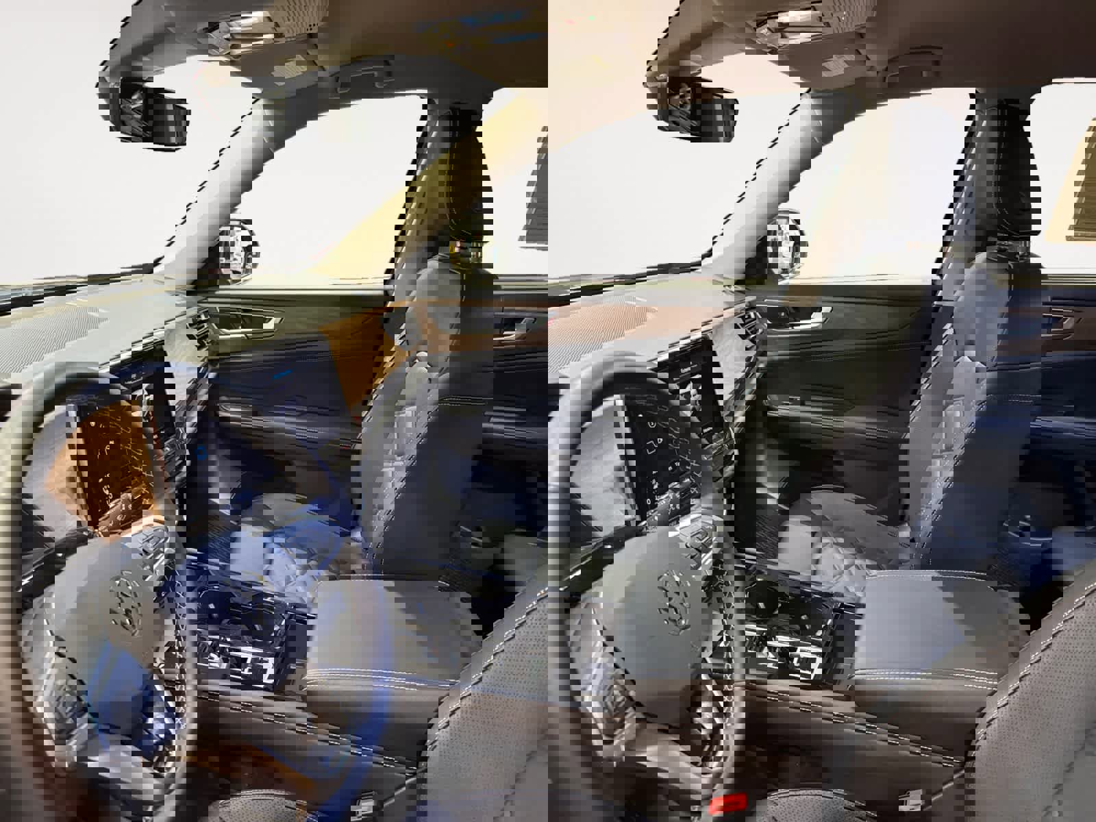 Used 2025 Volkswagen Atlas SE image 10