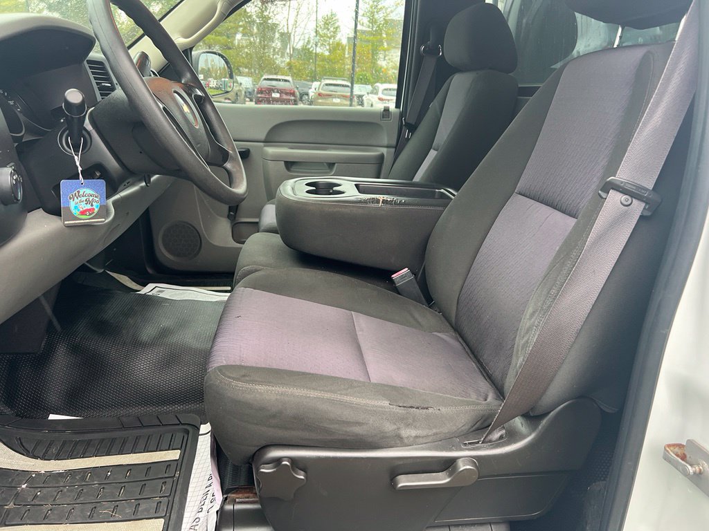 Used 2011 Chevrolet Silverado 1500 W/T RWD image 11