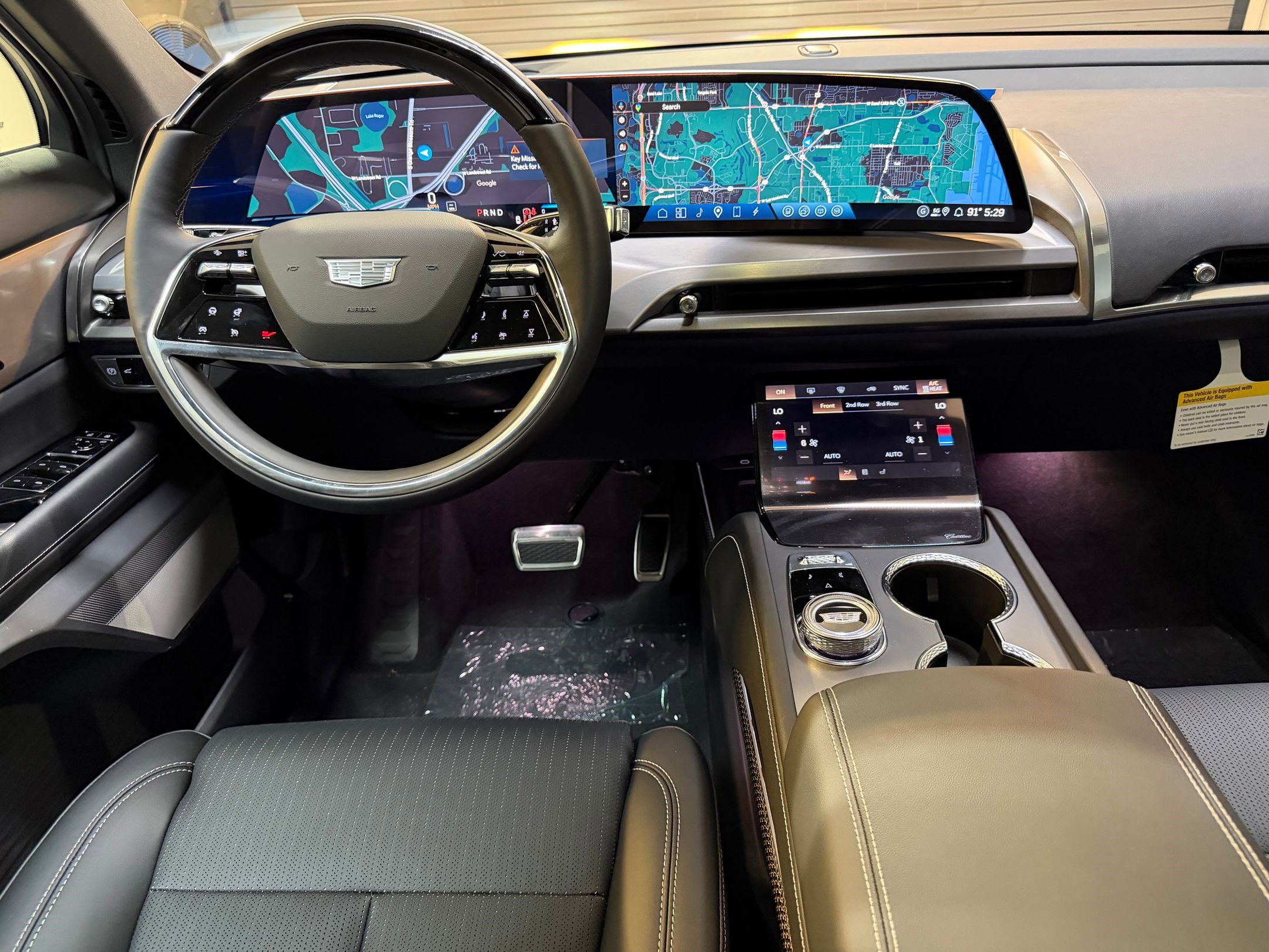 New 2026 Cadillac Vistiq Sport image 4