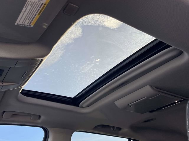 Used 2017 GMC Yukon SLT w/ Premium Edition image 14