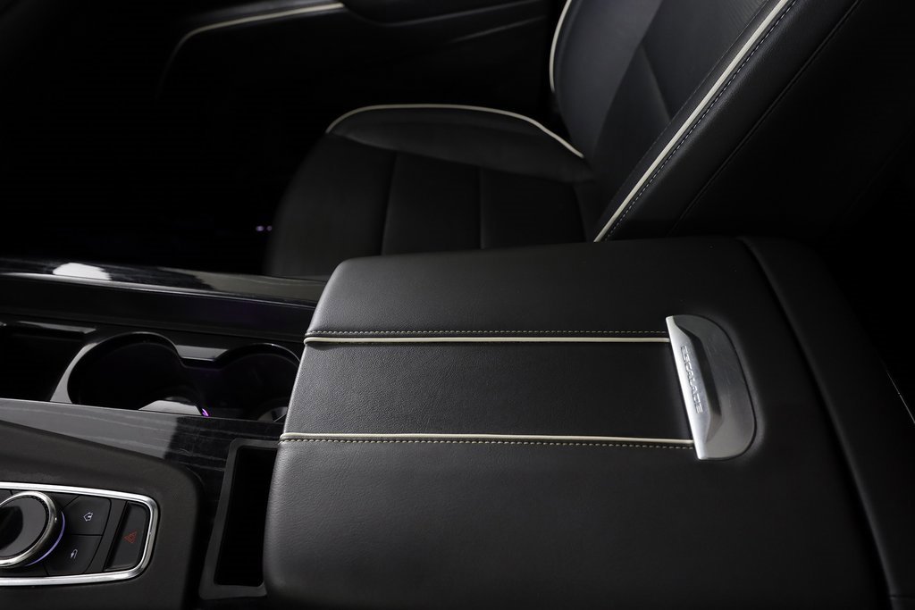 Used 2022 Cadillac Escalade ESV Sport image 38