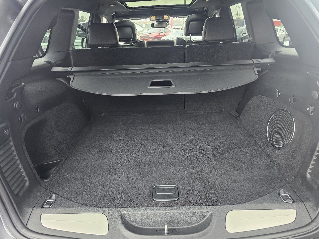 Used 2019 Jeep Grand Cherokee High Altitude image 12