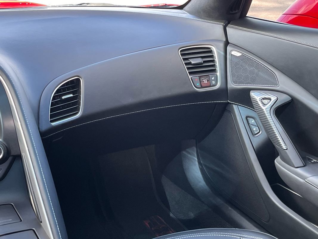 Used 2017 Chevrolet Corvette Grand Sport RWD image 14