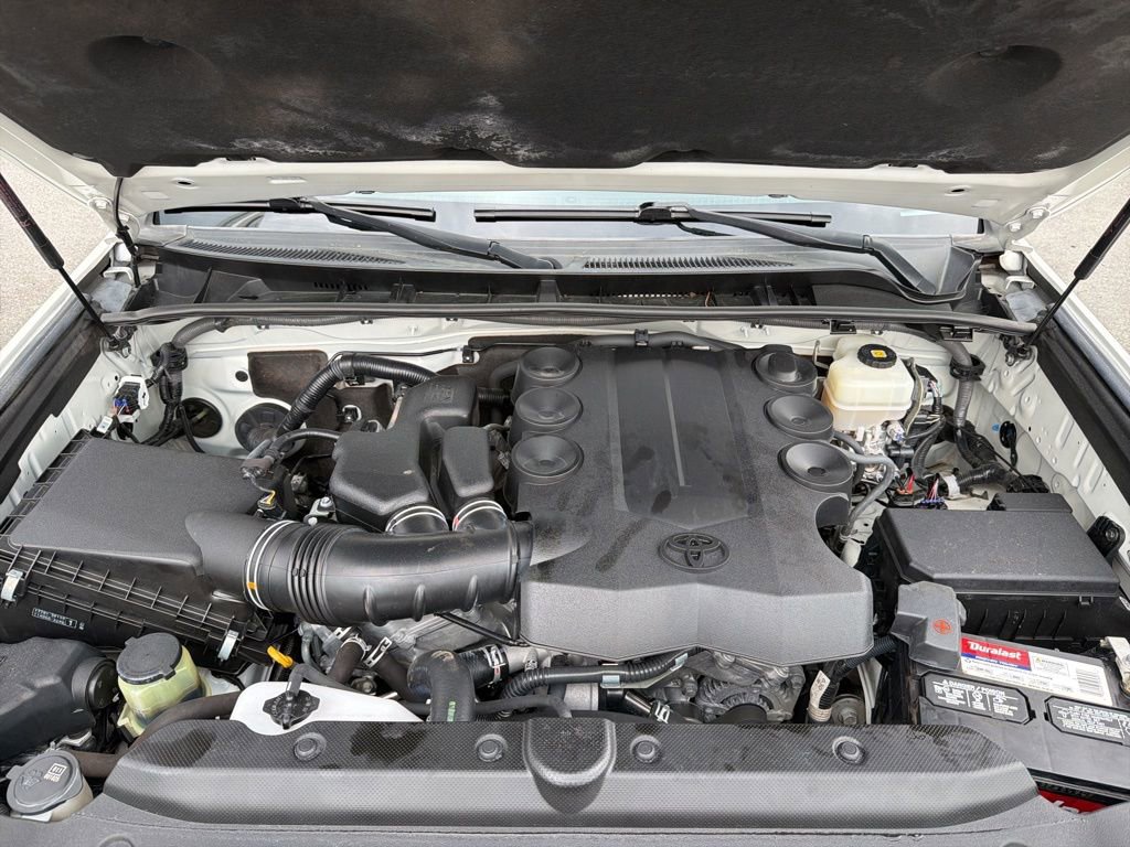 Used 2018 Toyota 4Runner Limited image 8