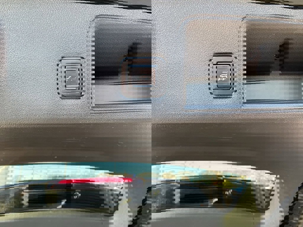 Used 2020 GMC Terrain SLT w/ Preferred Package image 18