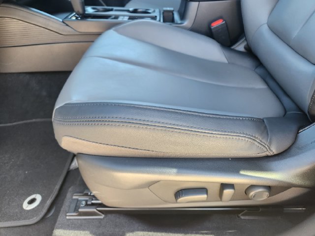 Certified 2026 Subaru Outback Premium AWD/4WD image 25